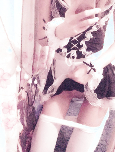 鱼丸要吃粗面 女仆  23P+2V