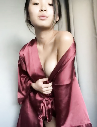 [Internet exposure incident] The best mixed-blood young model "Ador" large-scale sex private photos leaked out without a condom riding beautiful buttocks twisting HD private photos 92P HD 720P original version