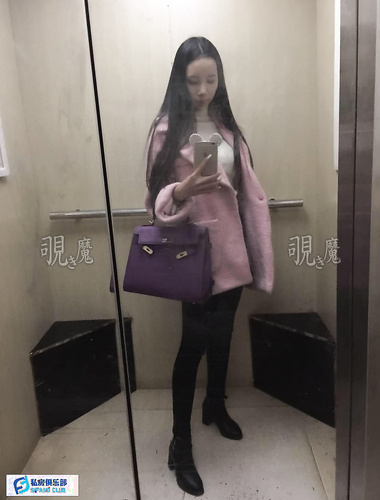 小嫩模私影照+生活照