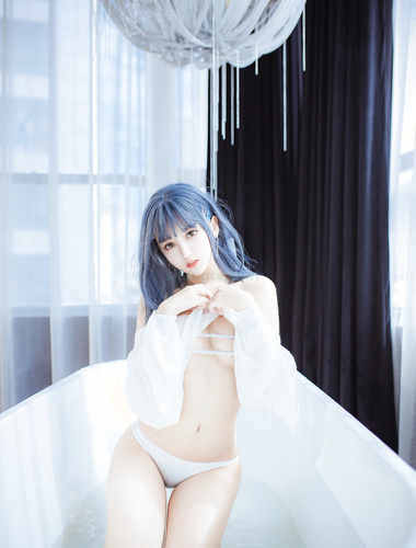 Rice noodle private welfare picture album - bathtub