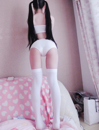 ถุงน่องสีขาว