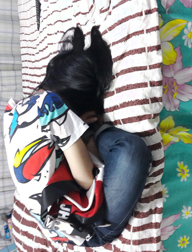 【真实灌醉】迷玩COSPLAY的社团气质小美女，极品大长腿