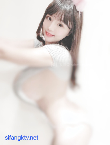 重磅福利悠悠戴允祺陈若初梦露张维亚等二十位巨乳大尺度-张维亚Weiya