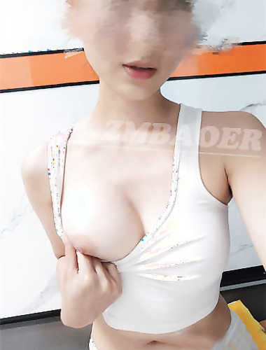 人民的教师【ZM宝儿】硬是被男友调教成了小母狗，大集合P2！爱搞3P，被操就说淫话浪叫啦，身材超棒超级骚像吃了春药