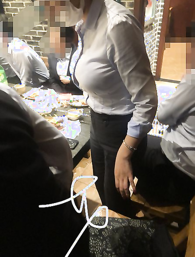 超巨乳ネットセレブ@花花笑プライベート写真集