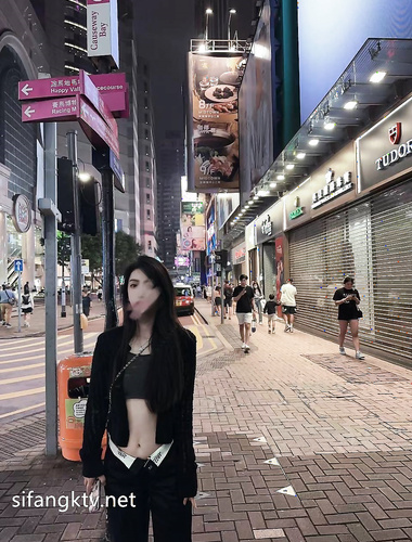 重磅！開保時捷的隔壁老王和長腿女神各種打炮集！車上 私人影院各種嘗試 性趣來了就地打炮！露側臉 御姐很美 身材也很棒