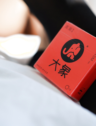 Rinajiao-NO.015 กระต่ายดำ 