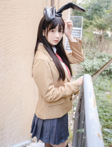 赤西夜夜- 麻衣学姐