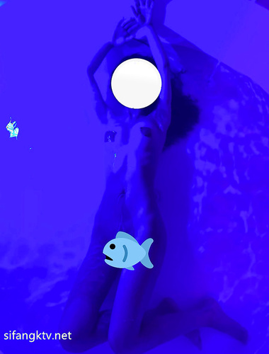 2023年11月の新作作品集。プロの写真家【JAYS】がアートとエロティカを見事に融合。美しい風景と美しい女性がお互いを引き立て合い、どの写真も色調や角度から芸術作品です。