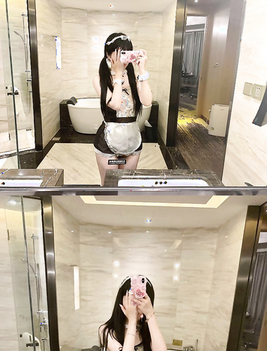 极品呆萌美少女【呆呆酱】超极品身材白虎嫩穴又粉又嫩又紧诱人小白兔晃动惹人眼做爸爸的小母狗