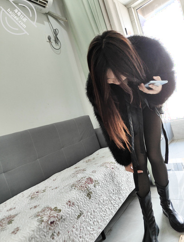 Cape old couple and young wife cuckold husband [Hotwife's moans] got her drunk and gave it to her client to fuck her together and she was fucked so crazy that she told him to masturbate next to her