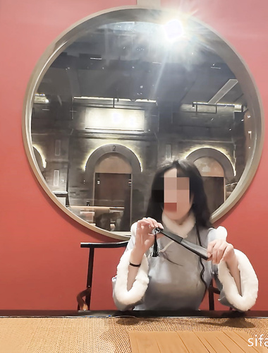 The follow-up to the incestuous rape of my sister at KTV is updated again! The slut sister with beautiful legs and perky butt, her tight jeans sweeping the floor, is so tempting to her younger brother. He takes off his pants and fucks her so much that he 