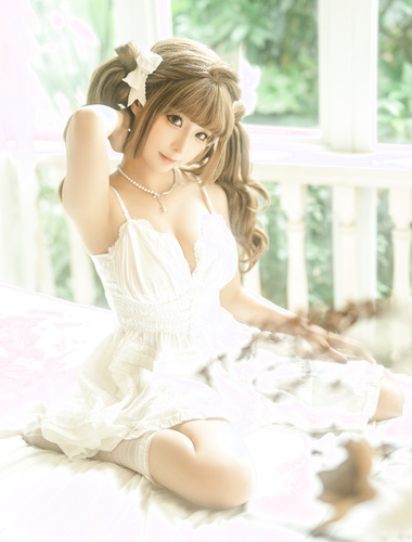 Stupid Momo "Flower Bed"