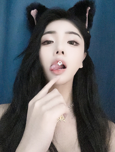 The 168 cm slim TS beauty "Jin Xiya" has full Twitter resources and is the fourth love of SM with both offense and defense.