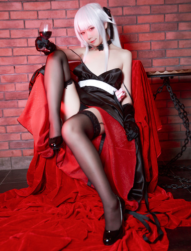 G44不會受傷 - NO.17 霧枝黑裙禮服