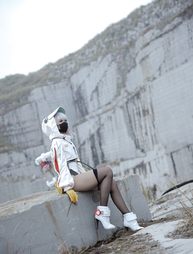 G44不会受伤- NO.82 快要坏掉的八音盒小花