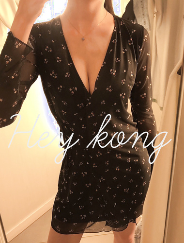 최근 유출된 혜택! 동북 트위터 연예인 [헤이콩]은 열정적 인 섹스를 과시하는 것을 좋아하는 큰 가슴과 아름다운 엉덩이를 가진 대조적 인 소녀 개인 사진을 찍습니다.