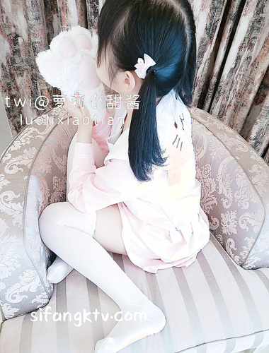 Cute and innocent little humanoid bitch ✅ Twitter loli "Lori Little Sweet Sauce" welfare private photoshoot, super legal kawaii little loli, the first-line white tiger's tender pussy is super attractive