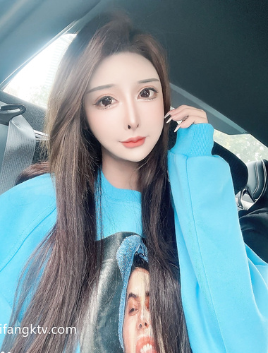 174cm tall figure with stunning beauty, goddess style socialite TS "Dai Xintong" and "Little Strawberry" essence collection