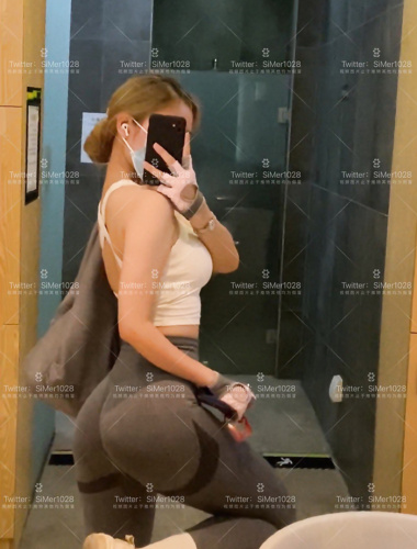 2024年【重磅福利】推特极品人气健身博主【SiMer】大尺度私拍整合全套，绝世大奶美女，身材真好