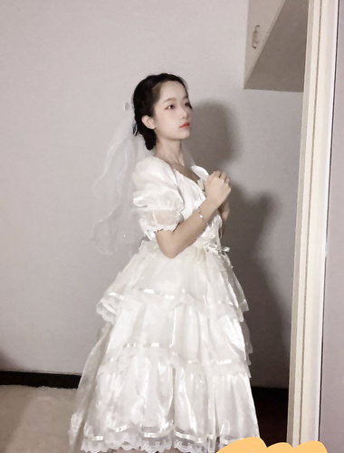 04年清纯露脸小姐姐【胡椒籽】最新9月定制-婚纱