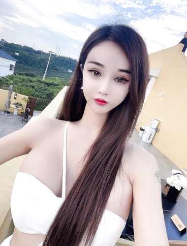 [As of 10.10] Chengdu’s top-notch and good-looking socialite model TS "An'an"