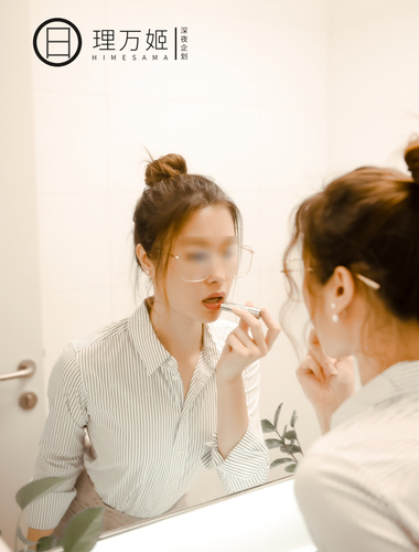 【深夜企划】极品模特【理万姬】-放课后の女教师（上集）