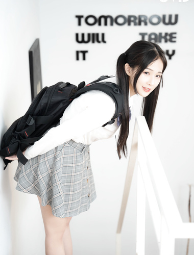 婕咪- 我喜欢在学长的胯下