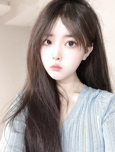 เทพธิดาสาวมหาวิทยาลัยสุดไฮโซ ภาพเหมือนตนเองโชว์รูปร่างนูนและเว้า สีชมพูสามจุด คุณภาพสุดยอด หุ่นแบบนี้ฉันฟันได้เป็นปี