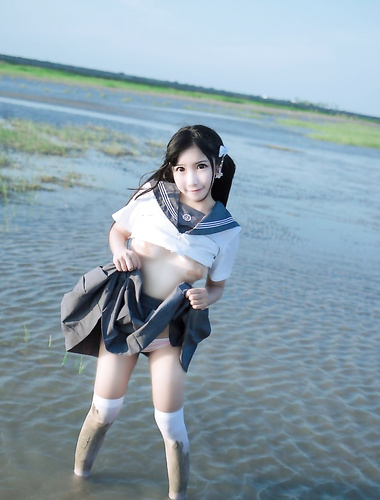 Sinh viên đại học có độ tương phản cao nhất, nhiều sự cám dỗ thú vị của cosplay