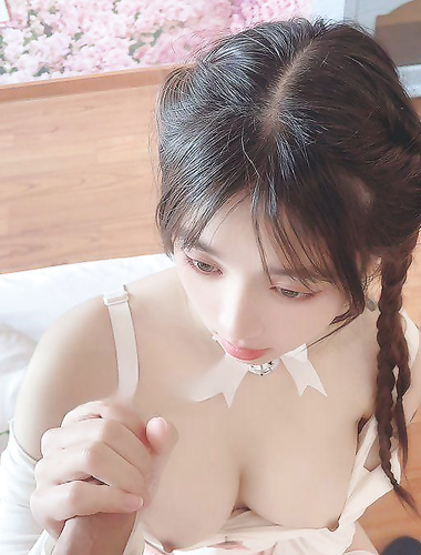 Sos arnab kontras tinggi Twitter adalah seorang gadis manis