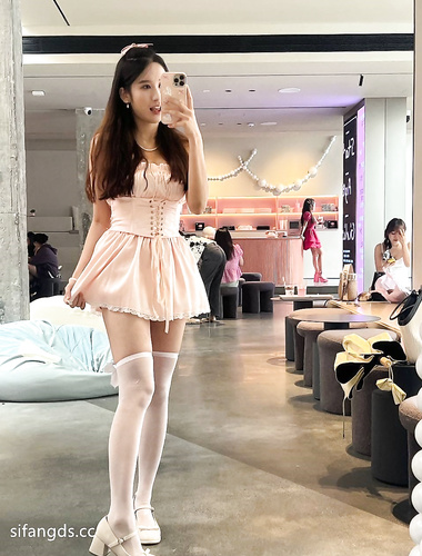 Baidu Cloud Leaks: เปิดเผยความลับระหว่างหญิงสาวสวยผู้รักกีฬาและโค้ชฟิตเนสของเธอ