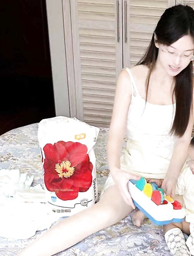 驚天大瓜】上海第二中學化學女老師【張越】出軌高一學生，堪比AV動作片