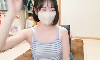 fc2-ppv-4676672 "A total of two hours in two parts! Masturbation in striped clothes! Full face reveal!"