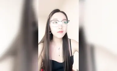 【萝莉叭嗦】极品美乳道具狂插自慰白浆直流超级骚(17)