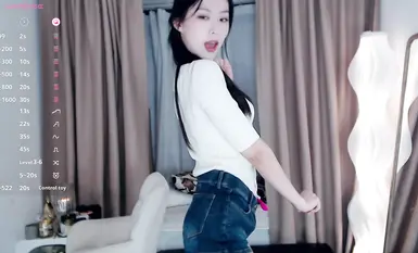 stripchat高顏值主播【Cecilia0903】氣質女神直播日常 (41)