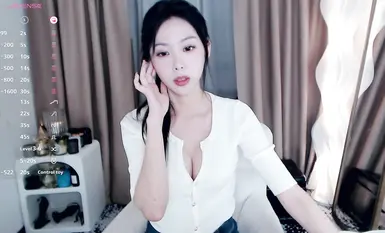 stripchat高顏值主播【Cecilia0903】氣質女神直播日常 (41)