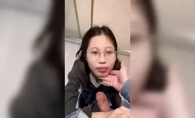 Educate the student girl~Ayaw kumain? Isang sampal sa mukha, kainin ang titi ng masunurin! 1