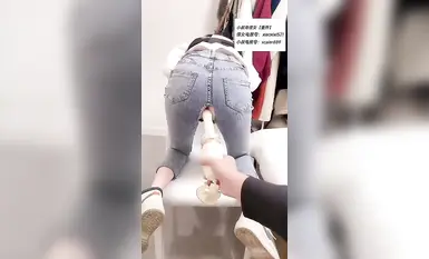 【小叔与侄女】白天活泼好动可爱的侄女_晚上却被鸡巴肏的只剩下抽搐和尖叫