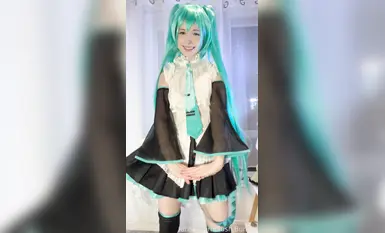 SushiBunniii #cos #Hatsune Miku #masturbation