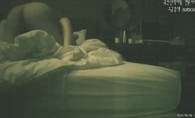 재벌의 자금줄은 2, 3선의 미녀 모델들과 엮여 잘생기고 잘생긴 모델들을 전 과정에 걸쳐 얼굴을 드러냈다(4)