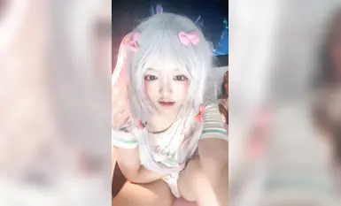 少萝温卿-颜值还是非常不错的，少萝类型的黄播，性格挺活泼可爱的，搭配各种软妹装，再加上尺度不低的整活能力，挺有看头的(40)