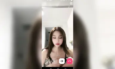 小玉娇妻花椒超高颜值少妇，情趣诱惑定制大尺度裸舞，自慰VIP双视角-2