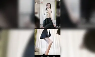 小玉娇妻花椒超高颜值少妇，情趣诱惑定制大尺度裸舞，自慰VIP双视角-2