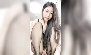 【濡れ】極太足長雌犬鎖舐めパンティハイヒールプラグ（37）