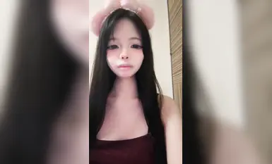 Recommended new beauty [Don't make trouble baby] Super charming breasts with amazing body and face value Self-licking breasts Splits Small tender pussy close to the ground props masturbation to the extreme (8)