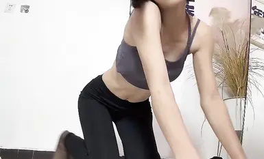 快手网红koko极品身材付费定制骚舞1v1大尺度(5)