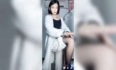 快手网红koko极品身材付费定制骚舞1v1大尺度(6)