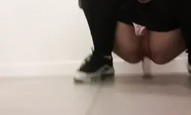 極品神仙顏值學生妹戶外商場更衣室自慰