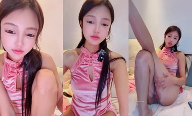 純粋無垢な美少女「スウィートハートベイビー」が、チンポをしゃぶる姿はまさにゴージャス！完璧なスタイルに、張りのあるバストとヒップは、まさに理想のセックスマシーン！無防備に、天国へと昇り詰めるまで激しく絶頂を味わう彼女。(16)